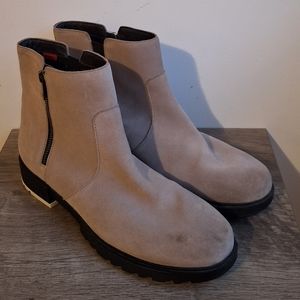 SOREL Emelie II Chelsea Boots Women's 12 Omega Taupe/Black Zip Suede Waterproof